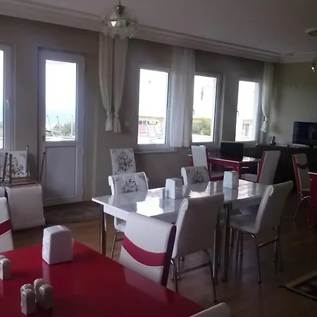 Lara Konuk Evi Vize