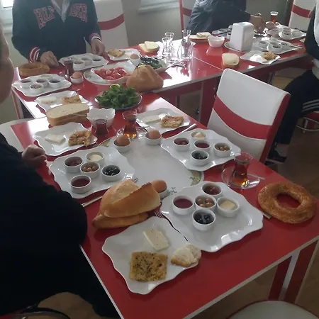 Lara Konuk Evi 3* Vize