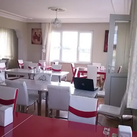 Guest house Lara Konuk Evi Vize