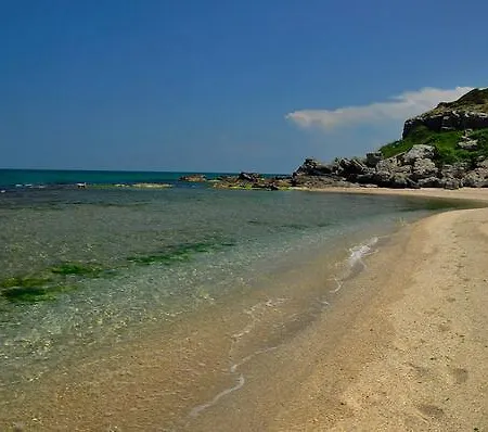 Lara Konuk Evi Vize