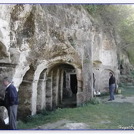 Guest house Lara Konuk Evi Vize