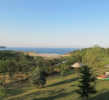 Guest house Lara Konuk Evi