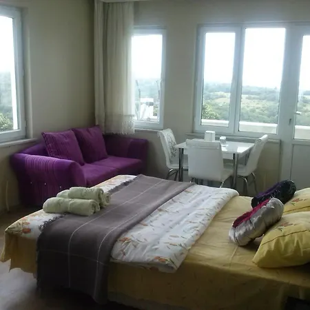 Vendégház Lara Konuk Evi