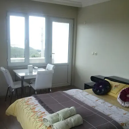 Lara Konuk Evi 3* Vize