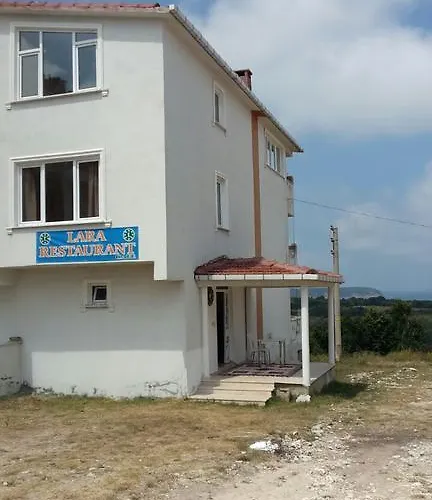 Lara Konuk Evi Vize