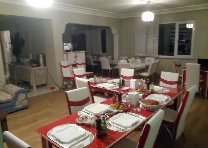 Pensionat Lara Konuk Evi