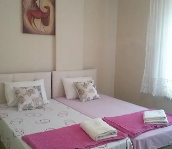 Lara Konuk Evi 3* Vize