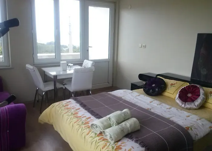 Lara Konuk Evi 3* Vize
